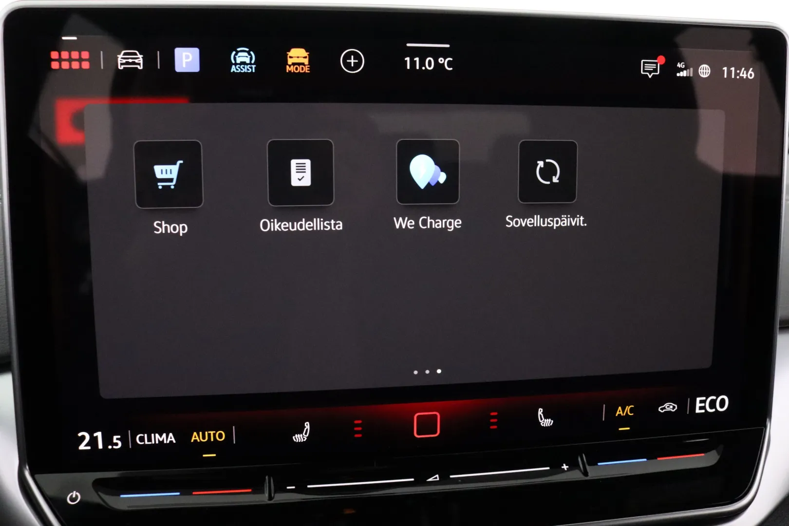 Volkswagen ID.4 NOJ-663 carousel image