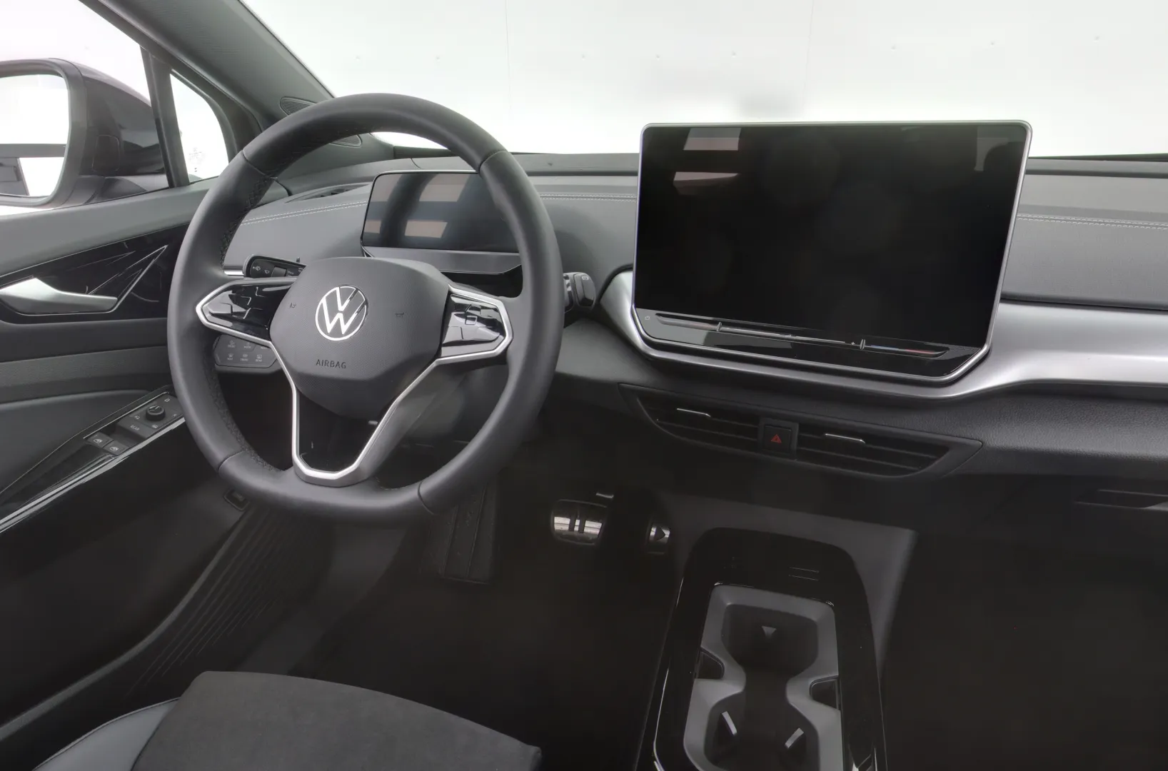 Volkswagen ID.4 NOJ-663 carousel image