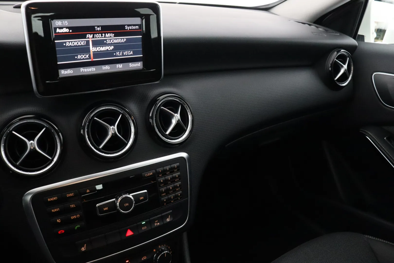 MERCEDES-BENZ A ZKA-632 carousel image