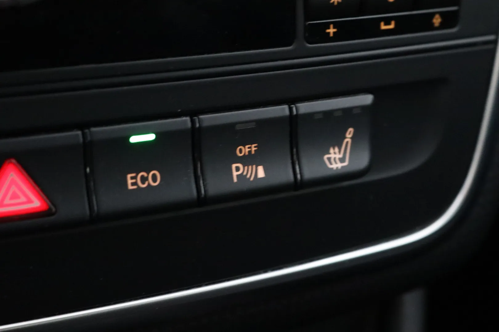 MERCEDES-BENZ A ZKA-632 carousel image