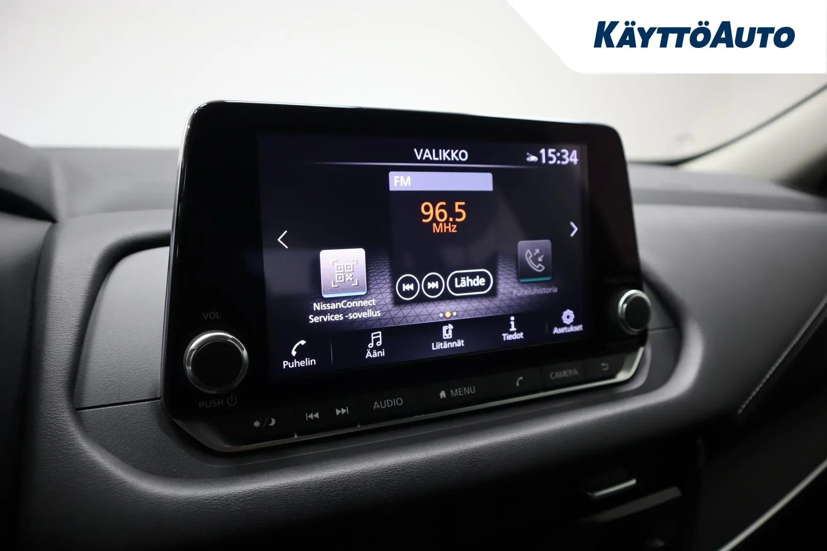 NISSAN Qashqai LRP-523 carousel image