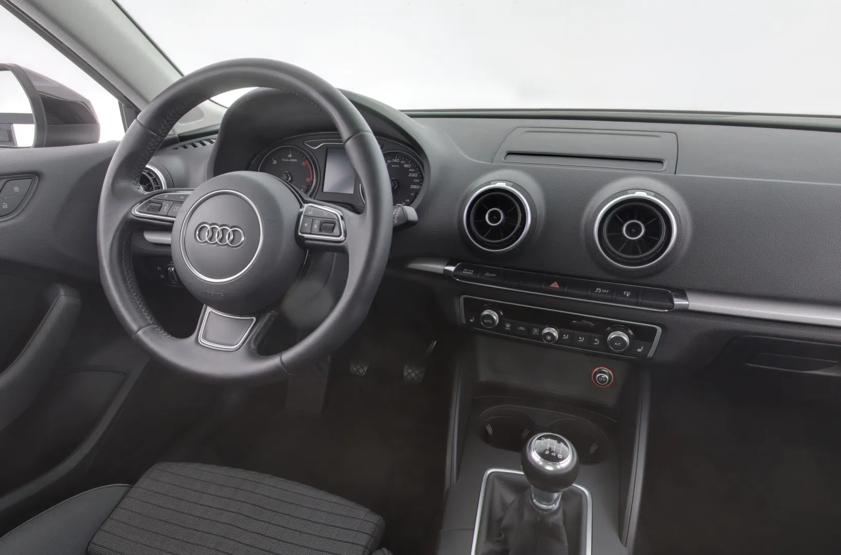 AUDI A3 NLE-105 carousel image