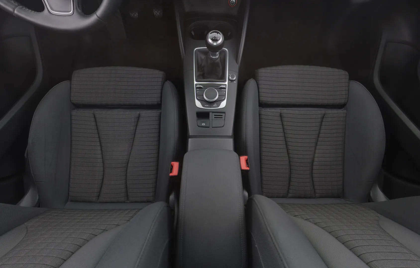 AUDI A3 NLE-105 carousel image