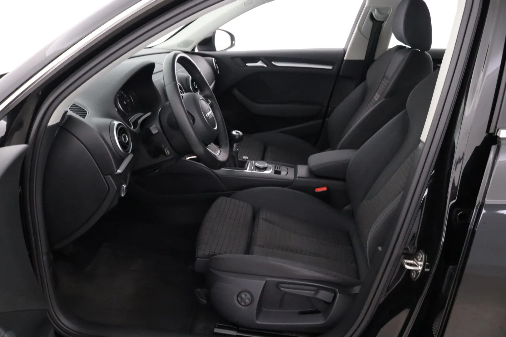 AUDI A3 NLE-105 carousel image