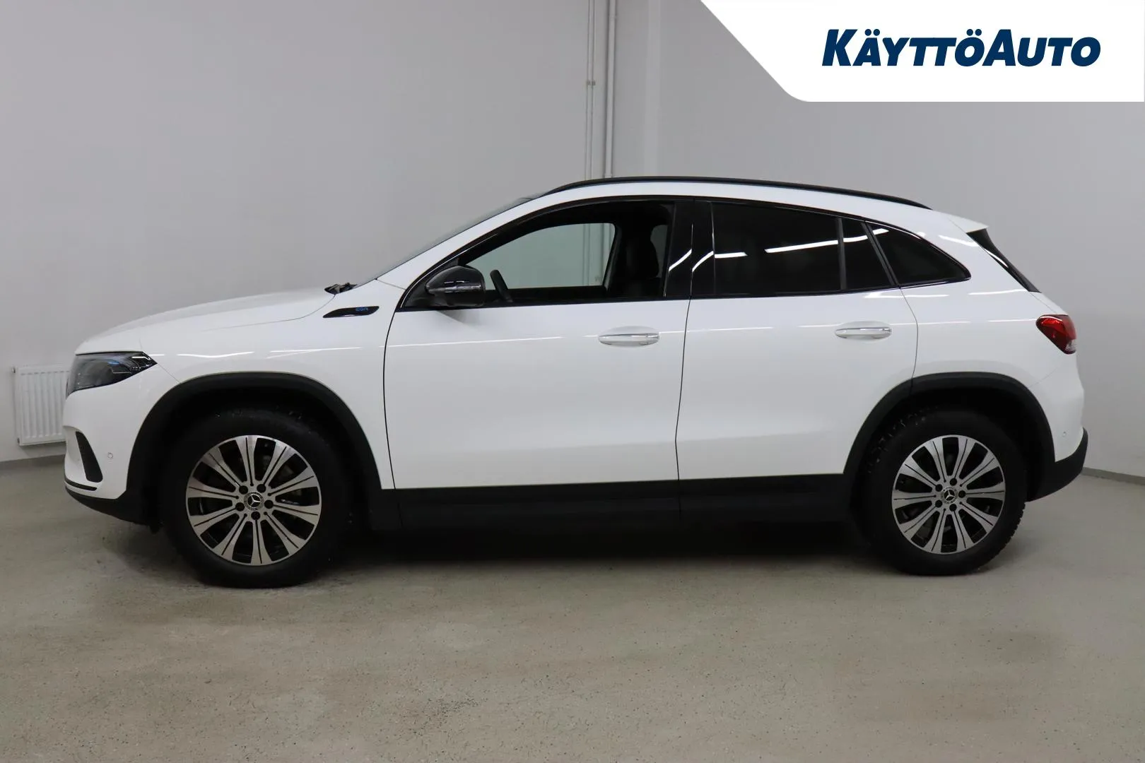 MERCEDES-BENZ EQA LTH-257 carousel image