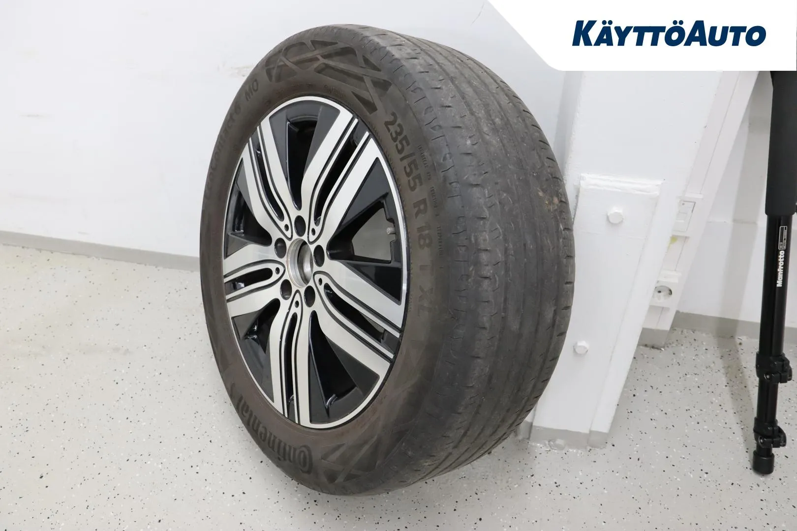 MERCEDES-BENZ EQA LTH-257 carousel image