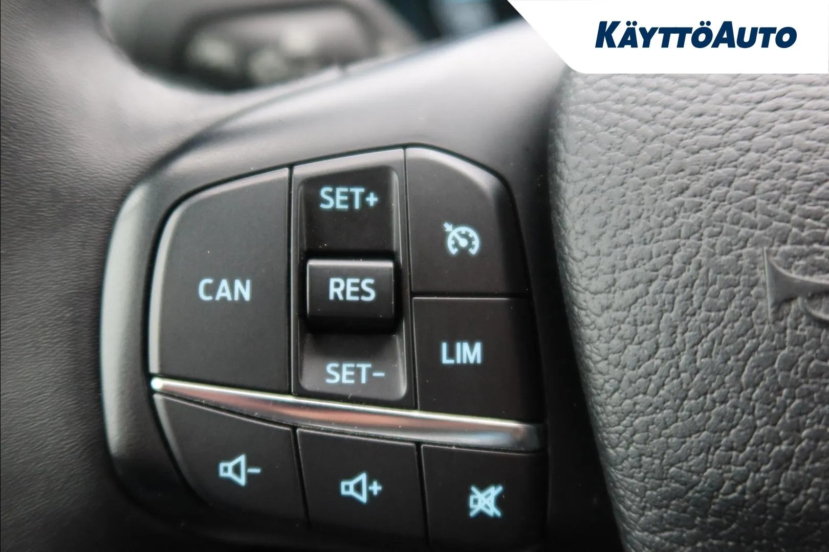 Ford Transit XSS-605 carousel image