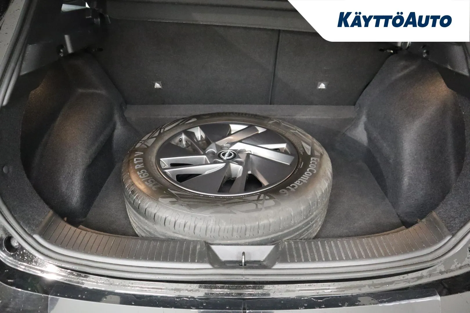 Nissan Qashqai RVZ-443 carousel image