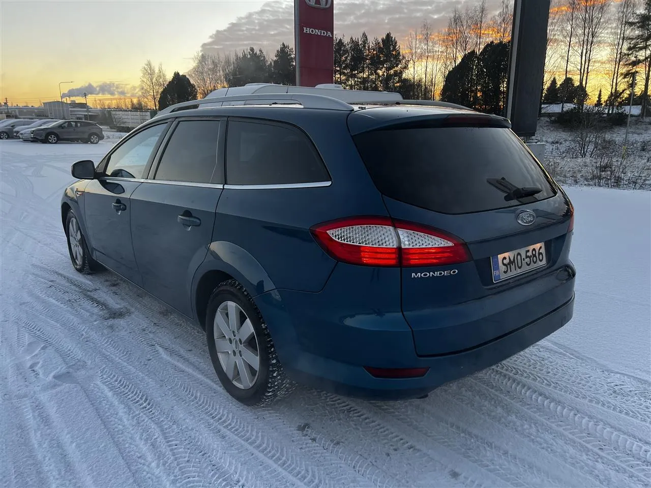FORD Mondeo SMO-586 carousel image