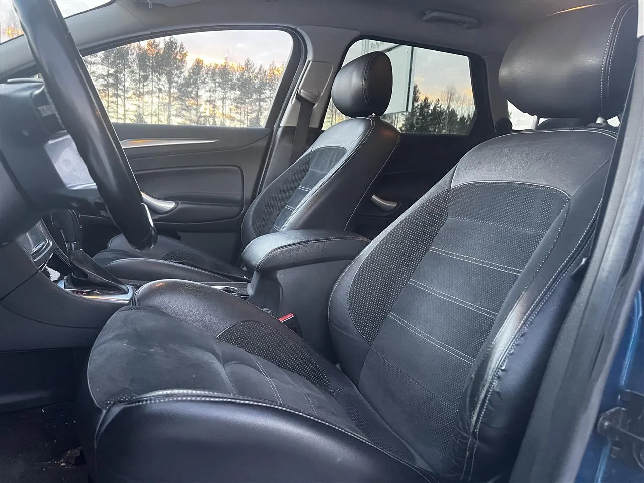 FORD Mondeo SMO-586 carousel image