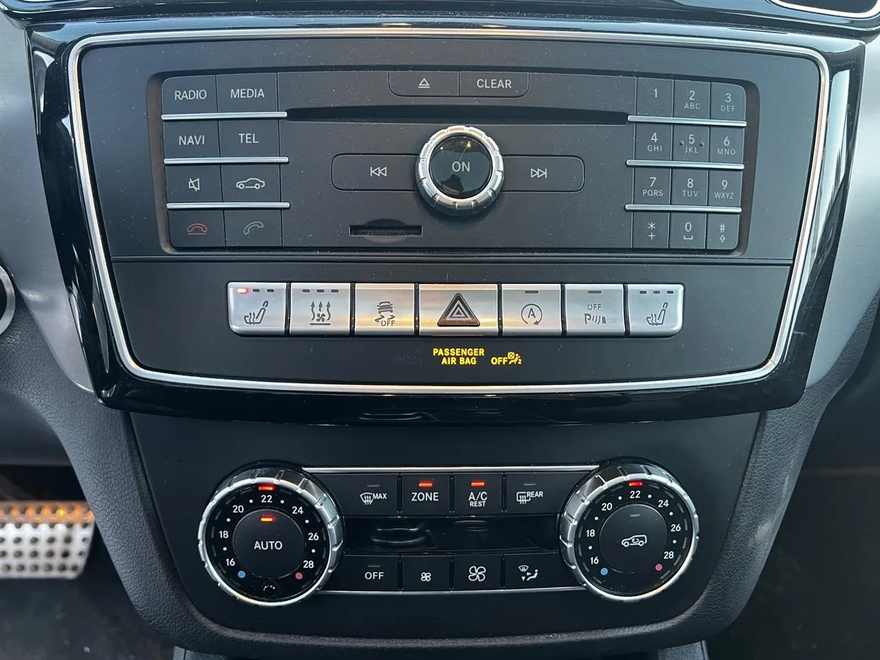 Mercedes-Benz GLE NKY-300 carousel image