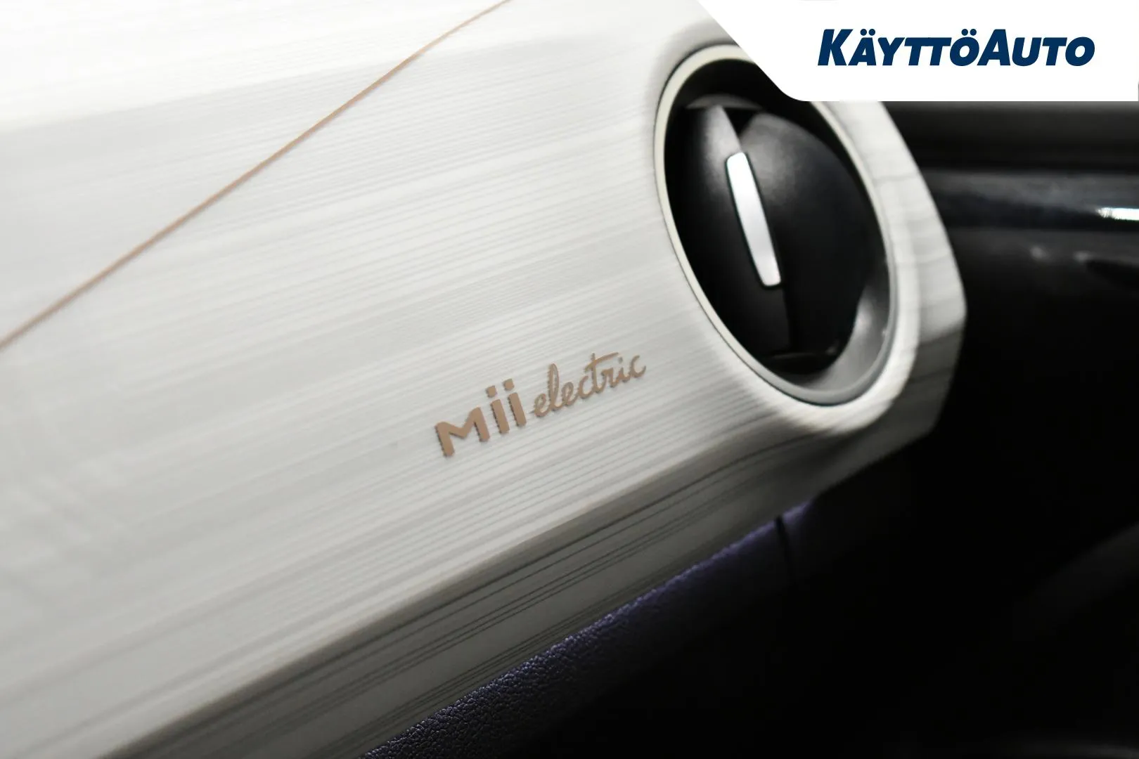 SEAT Mii CPP-135 carousel image