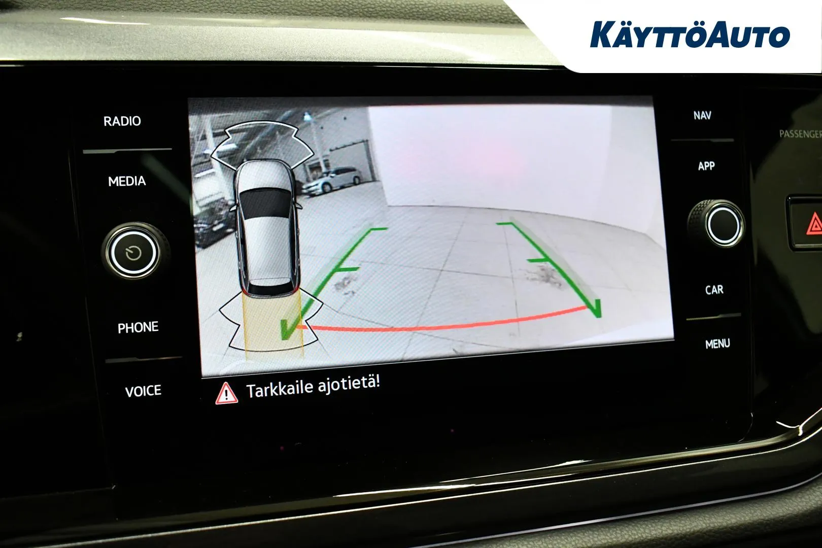 VOLKSWAGEN Polo ZOK-220 carousel image