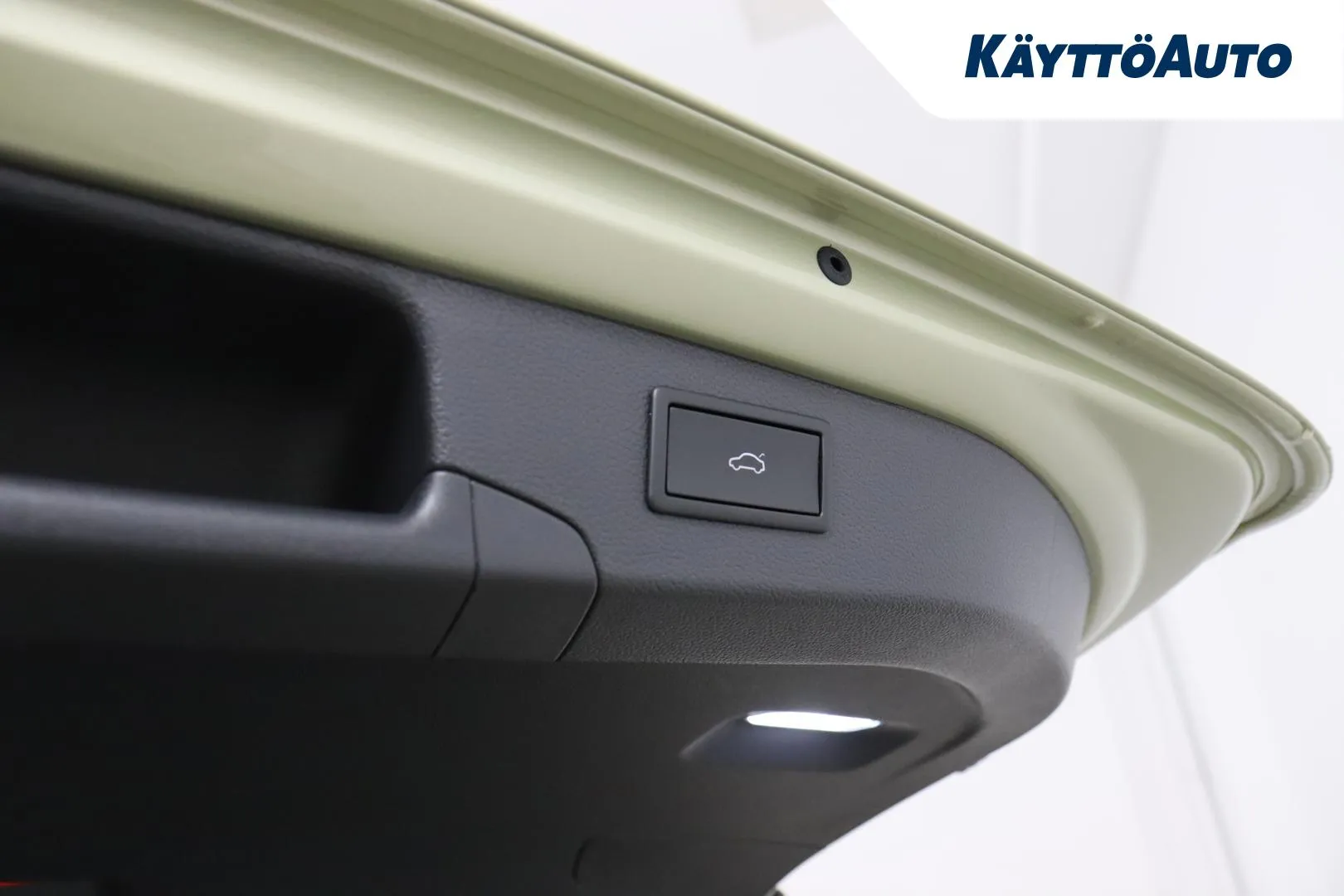 SKODA Superb XSR-442 carousel image