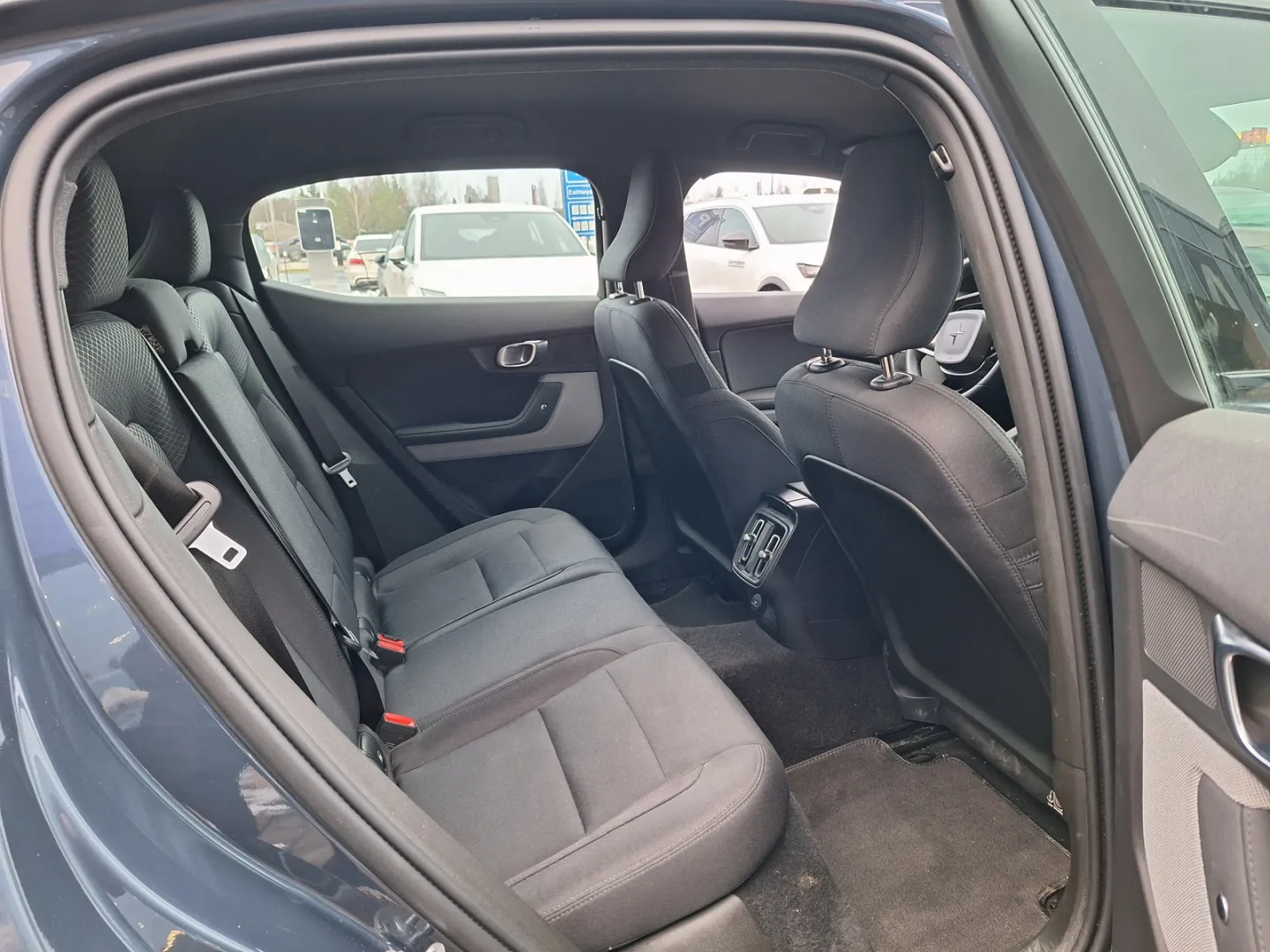 POLESTAR 2 NMX-562 carousel image