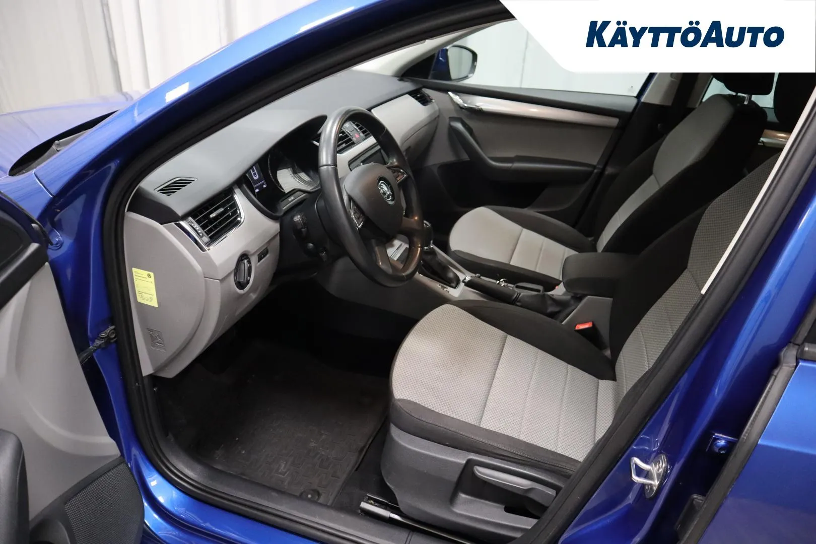 SKODA Octavia ENZ-507 carousel image