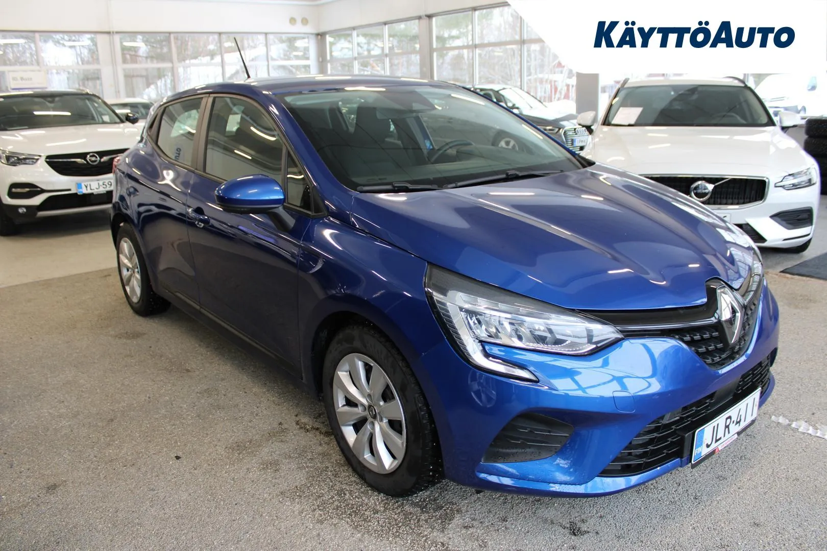 RENAULT Clio JLR-411 carousel image