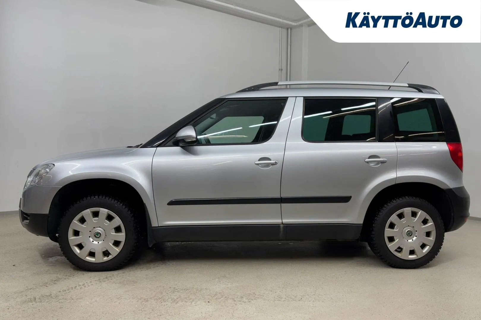 Skoda Yeti XUE-975 carousel image