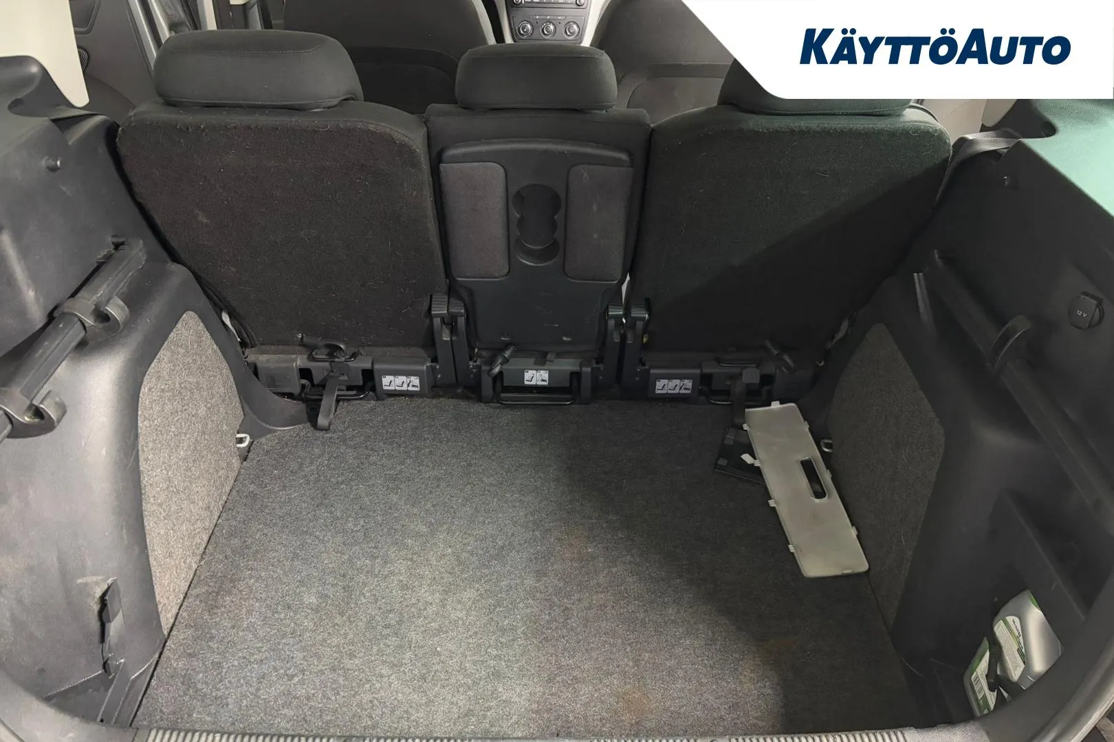 Skoda Yeti XUE-975 carousel image