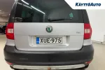 Skoda Yeti XUE-975 carousel thumbs