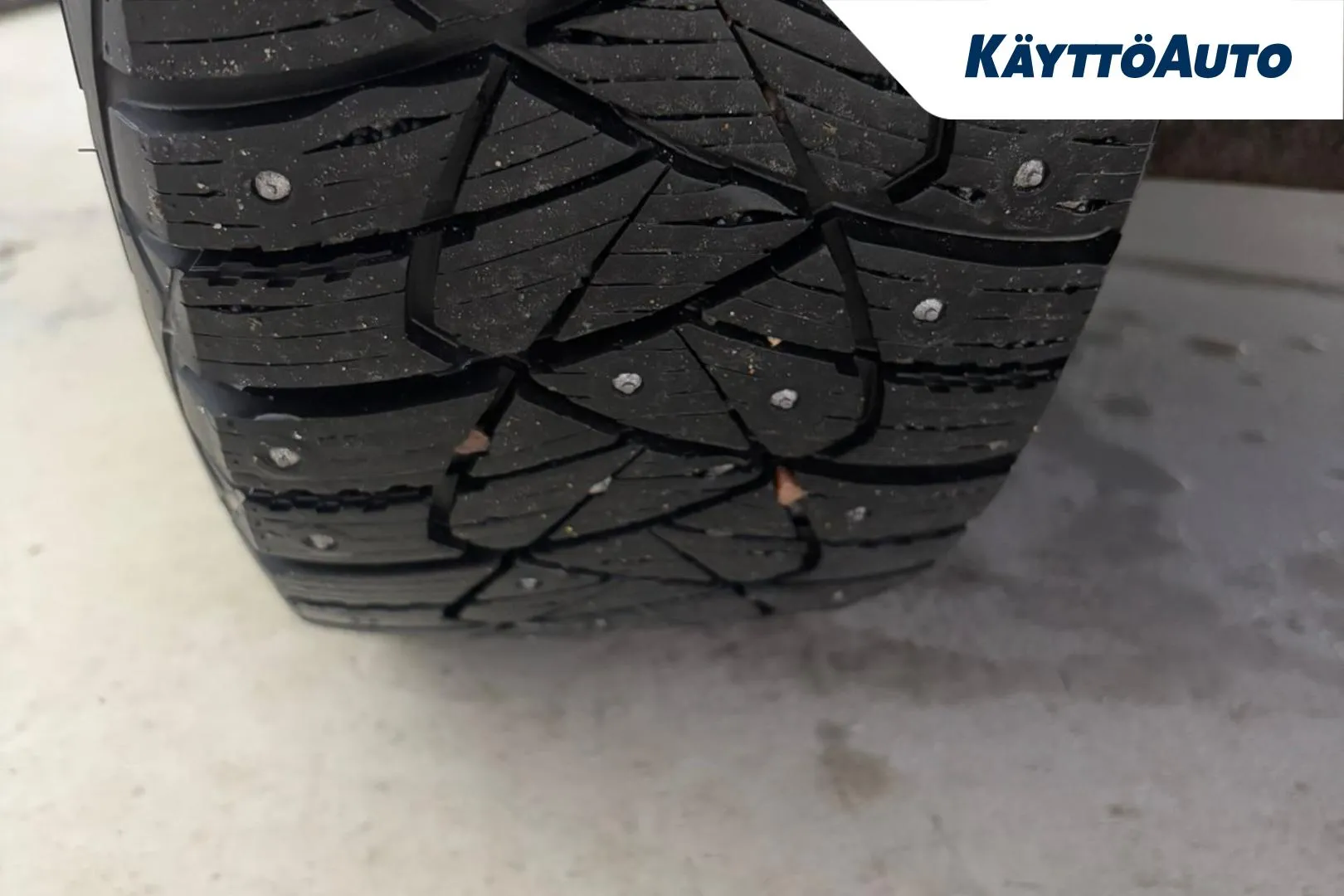 Skoda Yeti XUE-975 carousel image