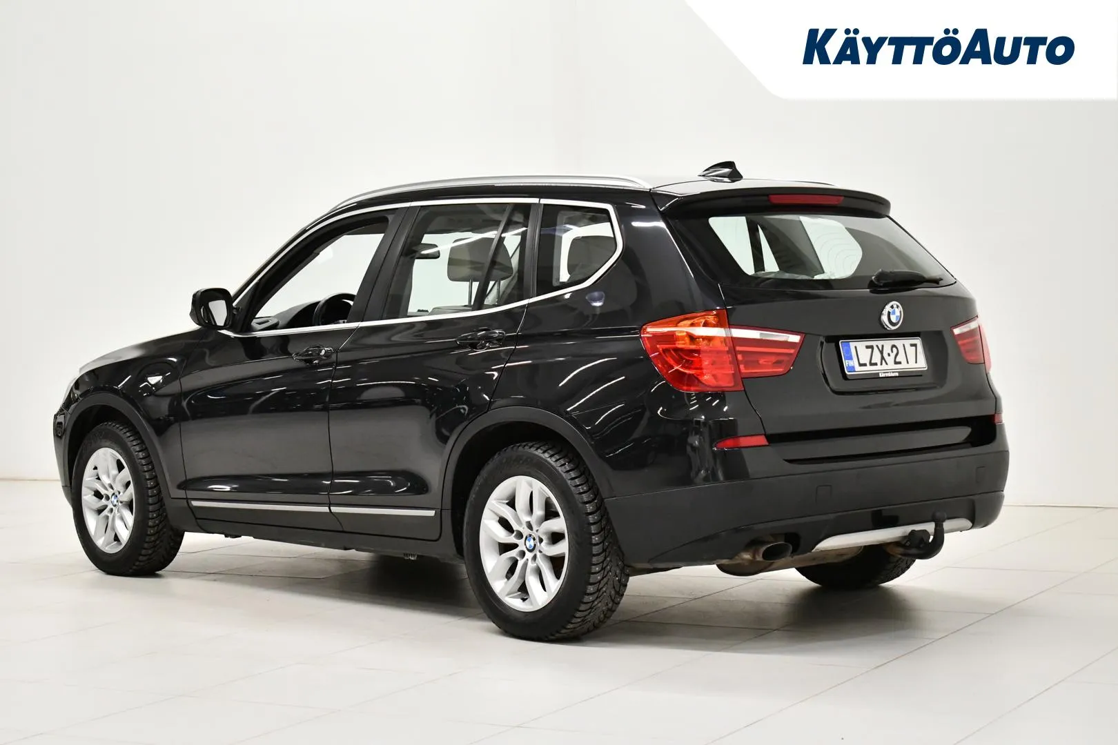 BMW X3 LZX-217 carousel image
