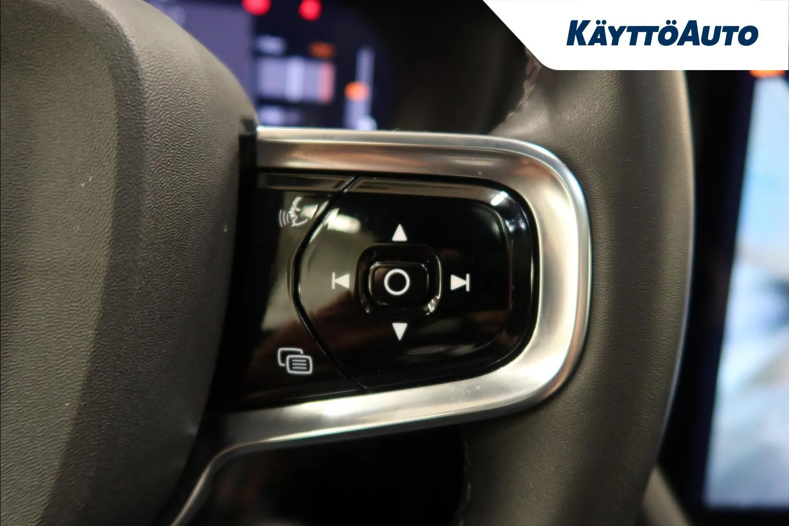 Polestar 2 ZOS-527 carousel image