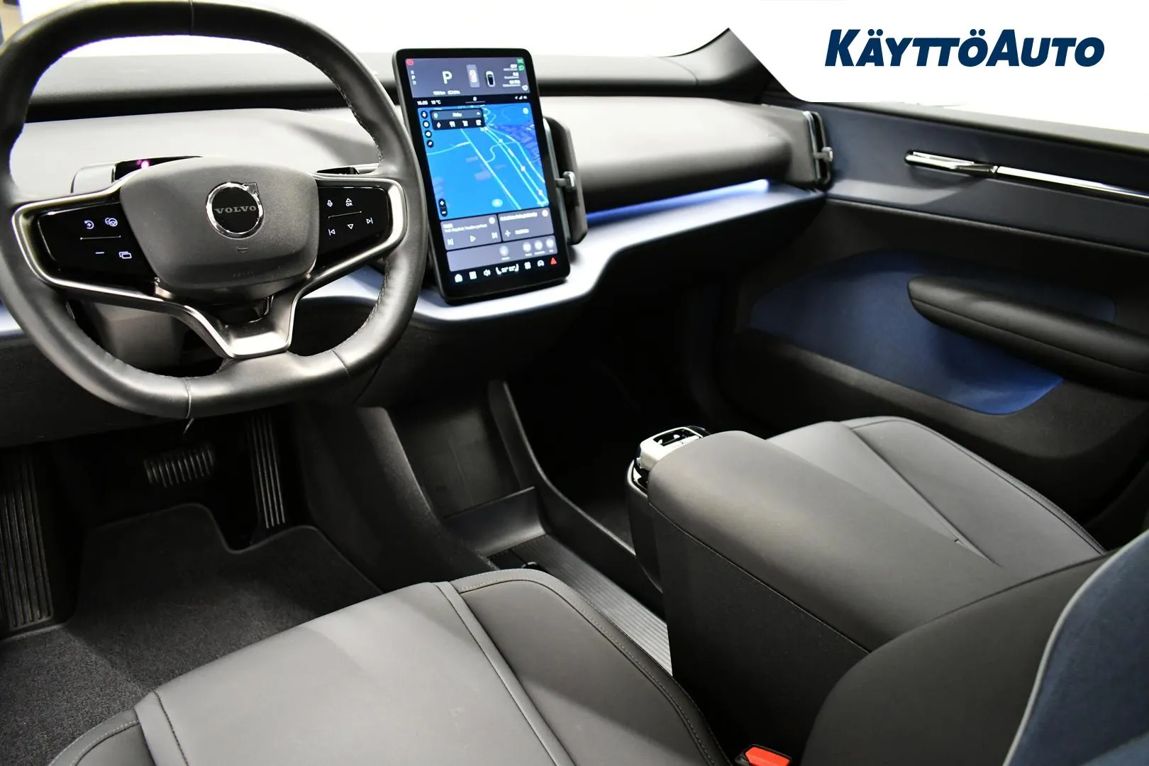 VOLVO EX30 NNR-337 carousel image