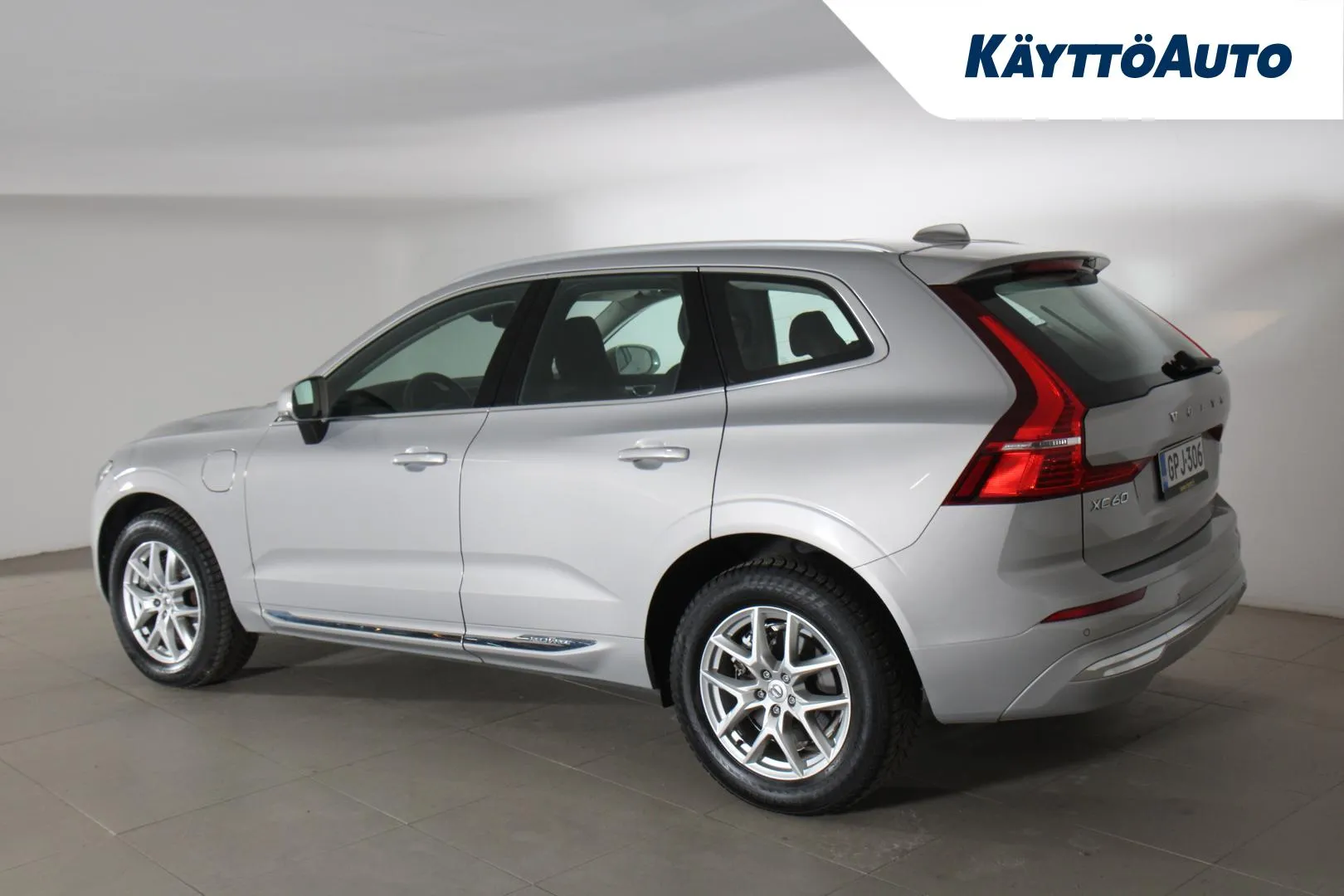VOLVO XC60 GPJ-306 carousel image