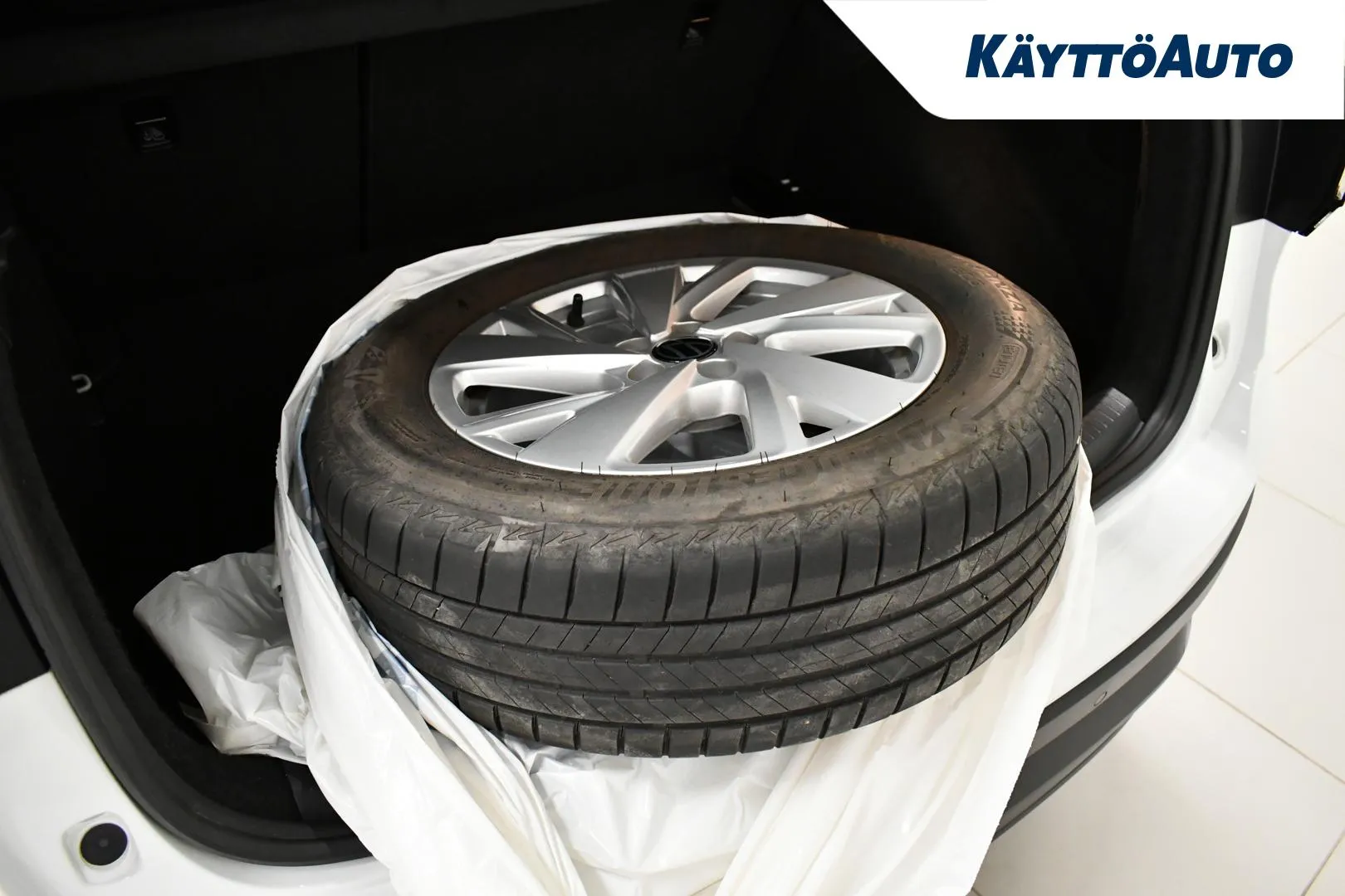 VOLKSWAGEN Taigo GOY-665 carousel image