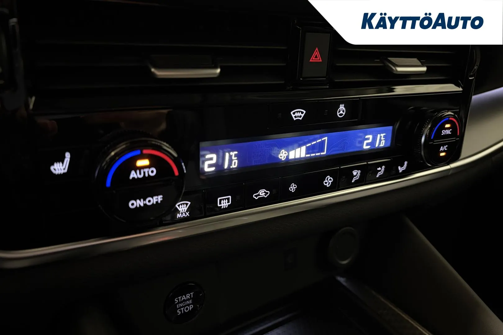 Nissan Qashqai FSR-819 carousel image