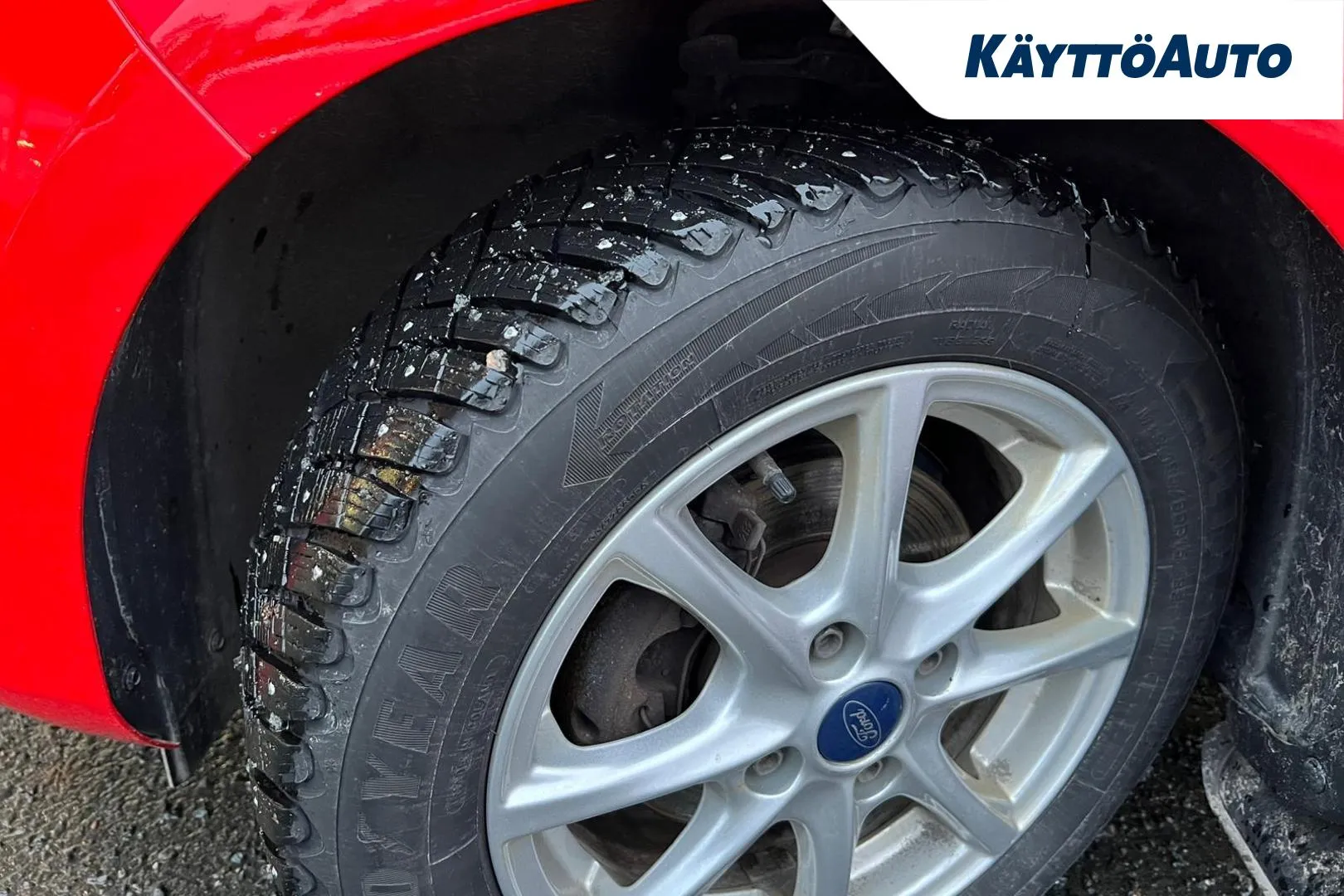 FORD Fiesta ZNE-618 carousel image