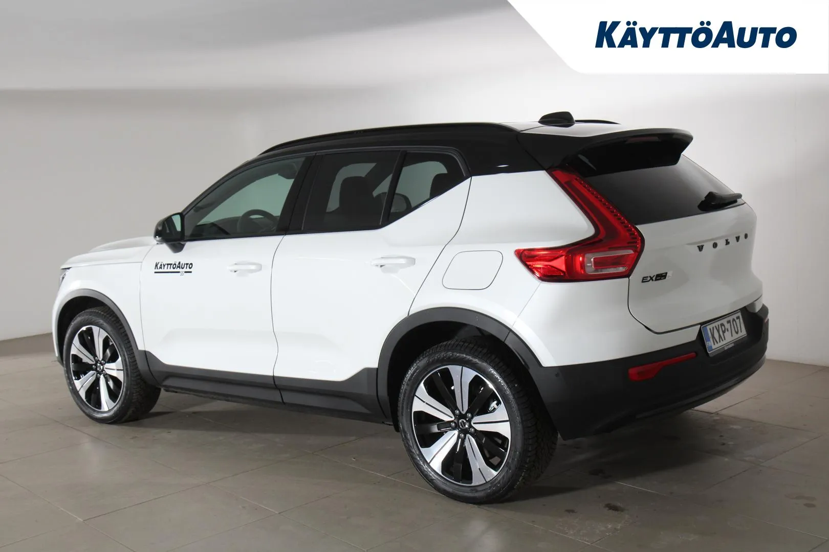 Volvo EX40 KXP-707 carousel image