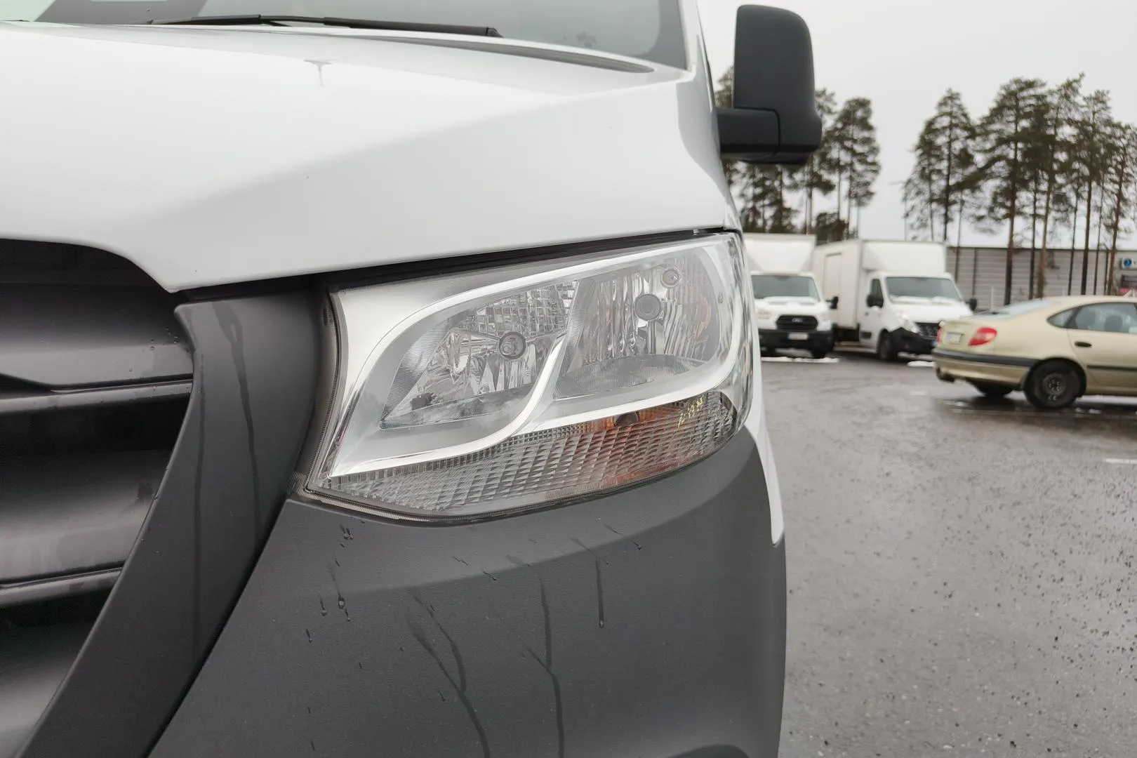 Mercedes-Benz Sprinter 726309 carousel image