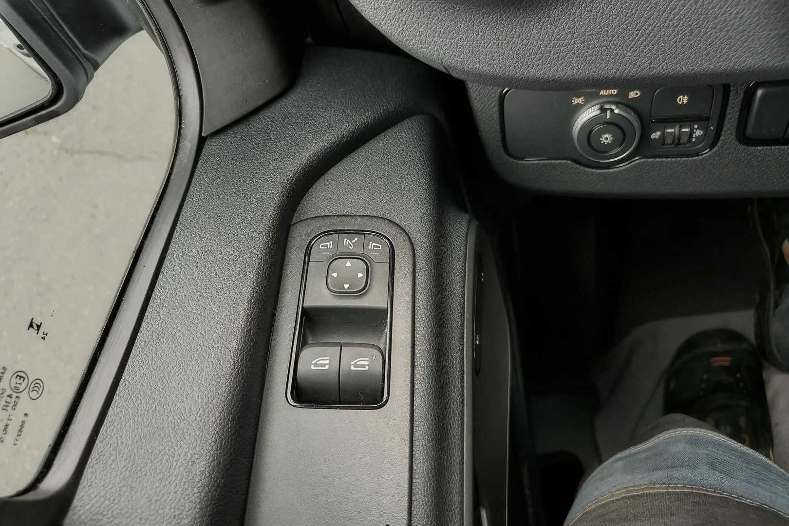 Mercedes-Benz Sprinter 726309 carousel image