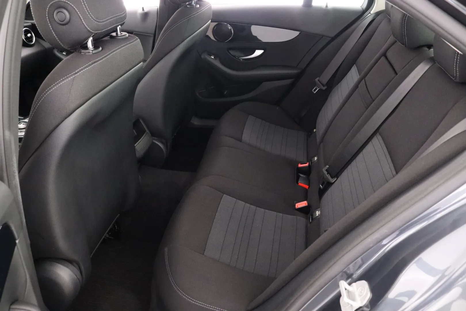 MERCEDES-BENZ C BTH-562 carousel image