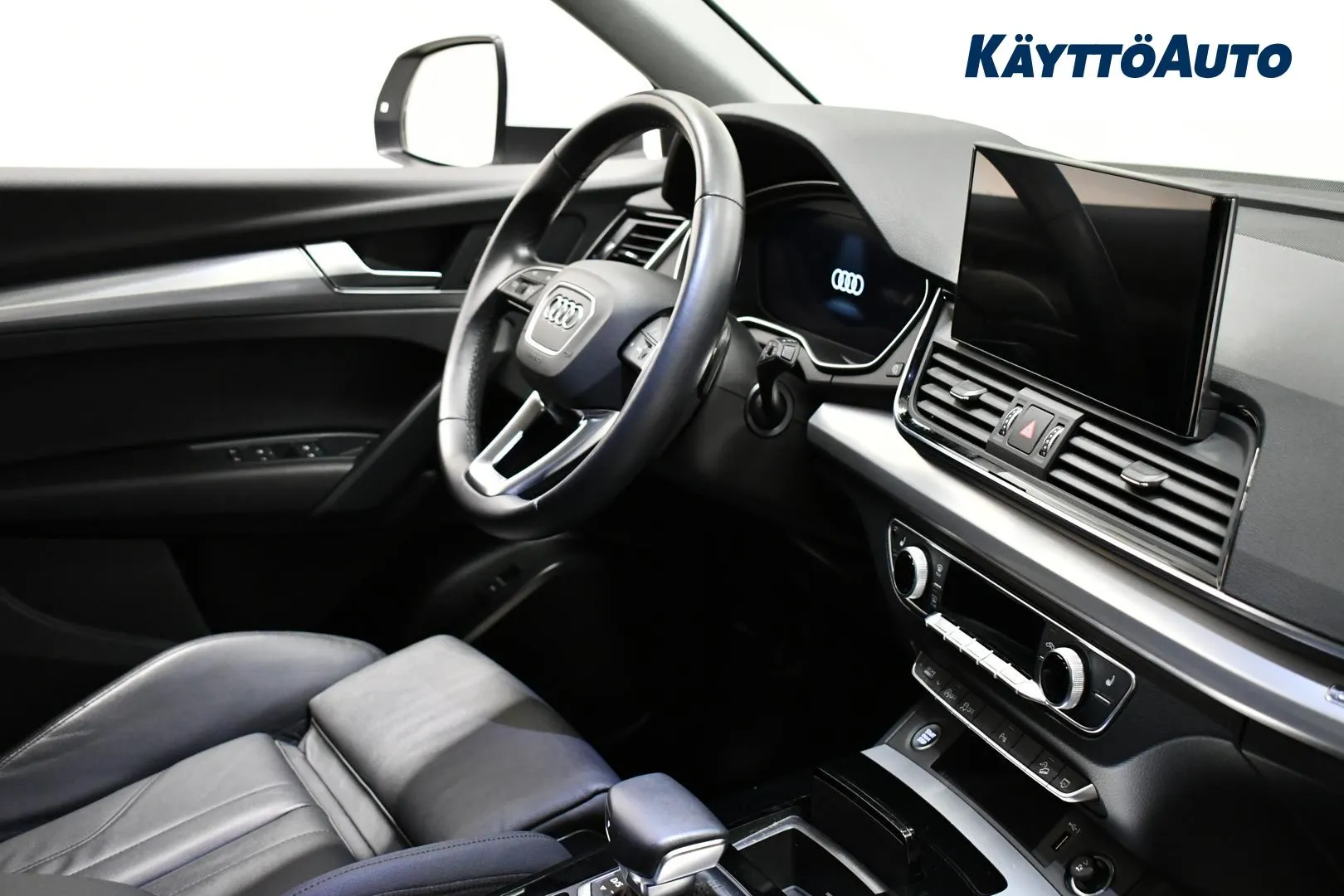 AUDI Q5 ZOH-830 carousel image