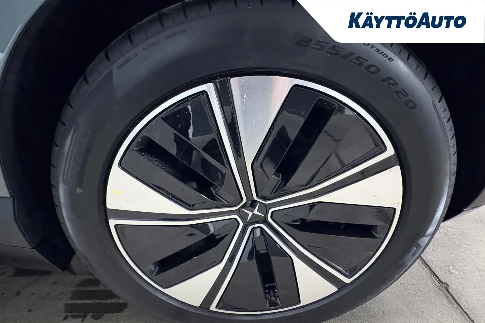 Polestar 4 MRO-801 carousel image