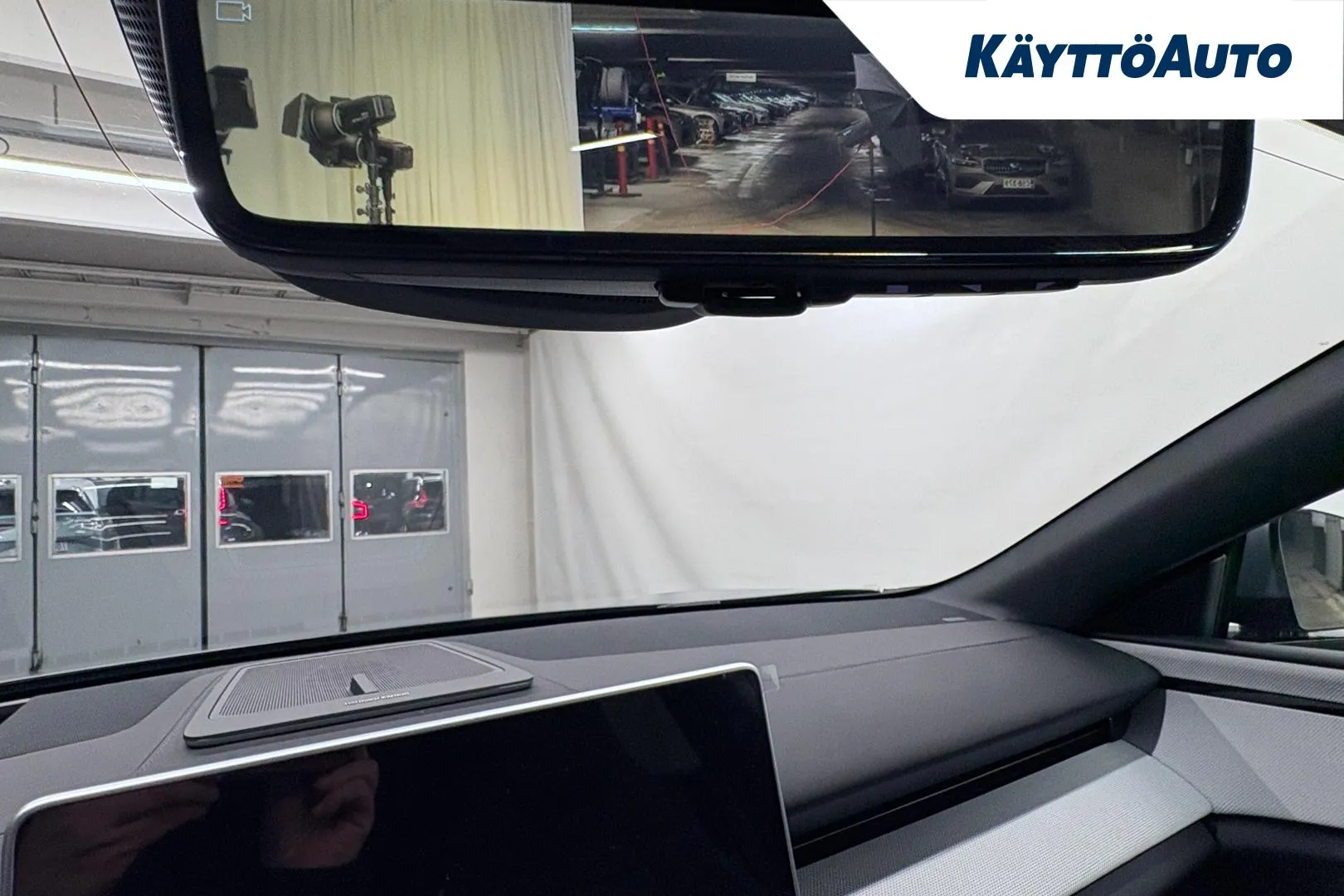 Polestar 4 MRO-801 carousel image