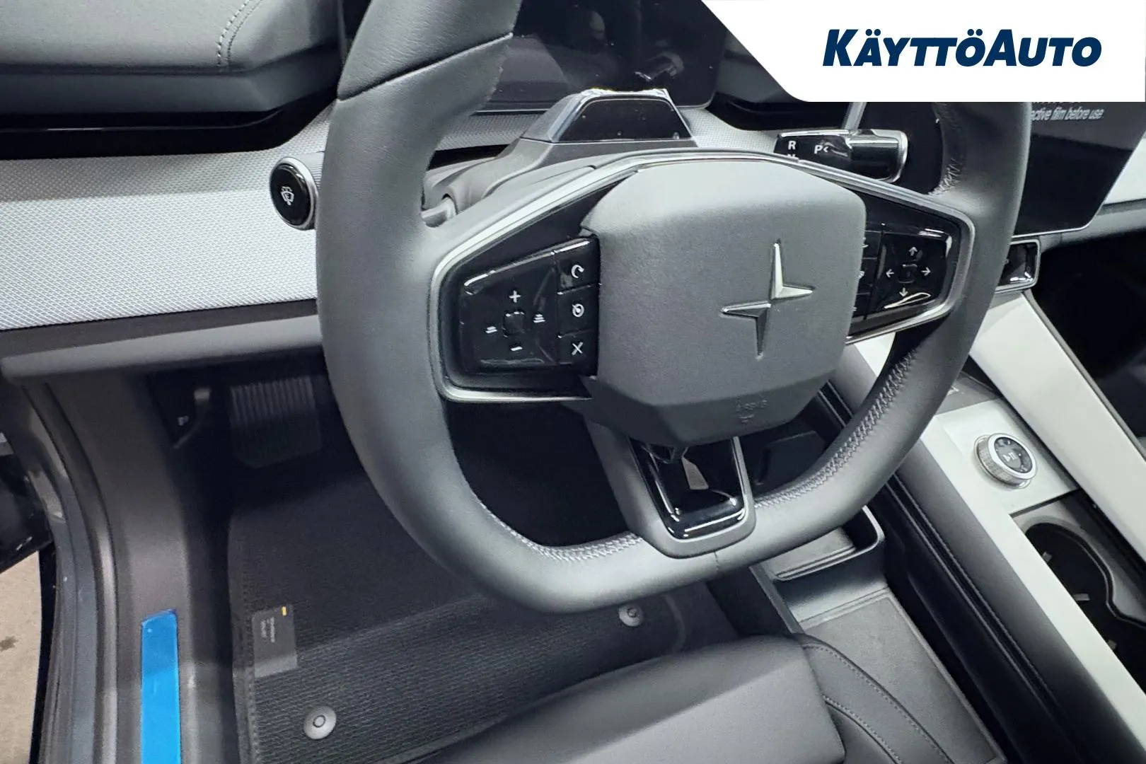 Polestar 4 MRO-801 carousel image