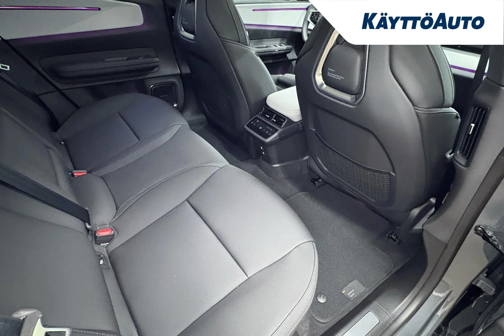 Polestar 4 CSP-919 carousel image