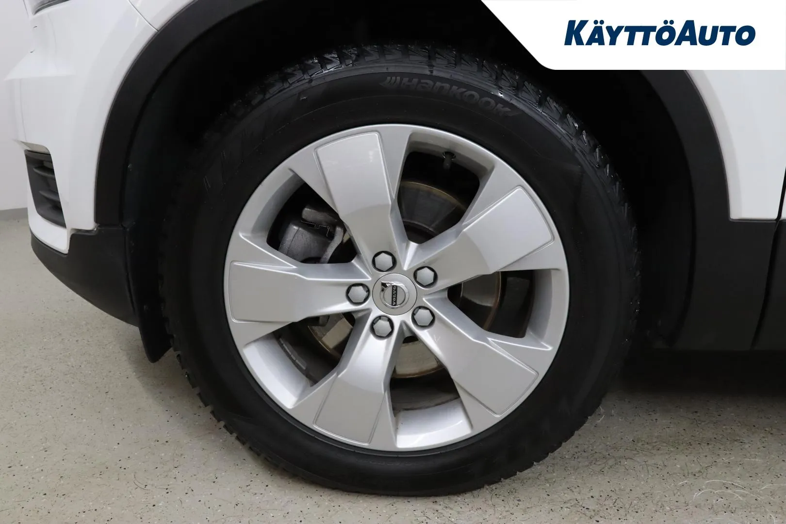 Volvo XC40 RUA-552 carousel image