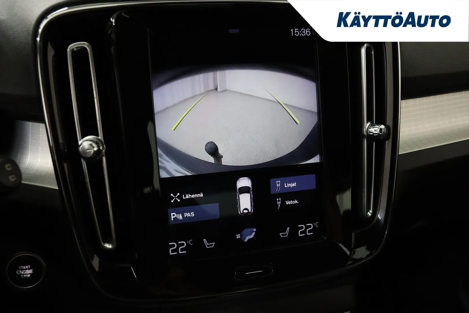 Volvo XC40 RUA-552 carousel image