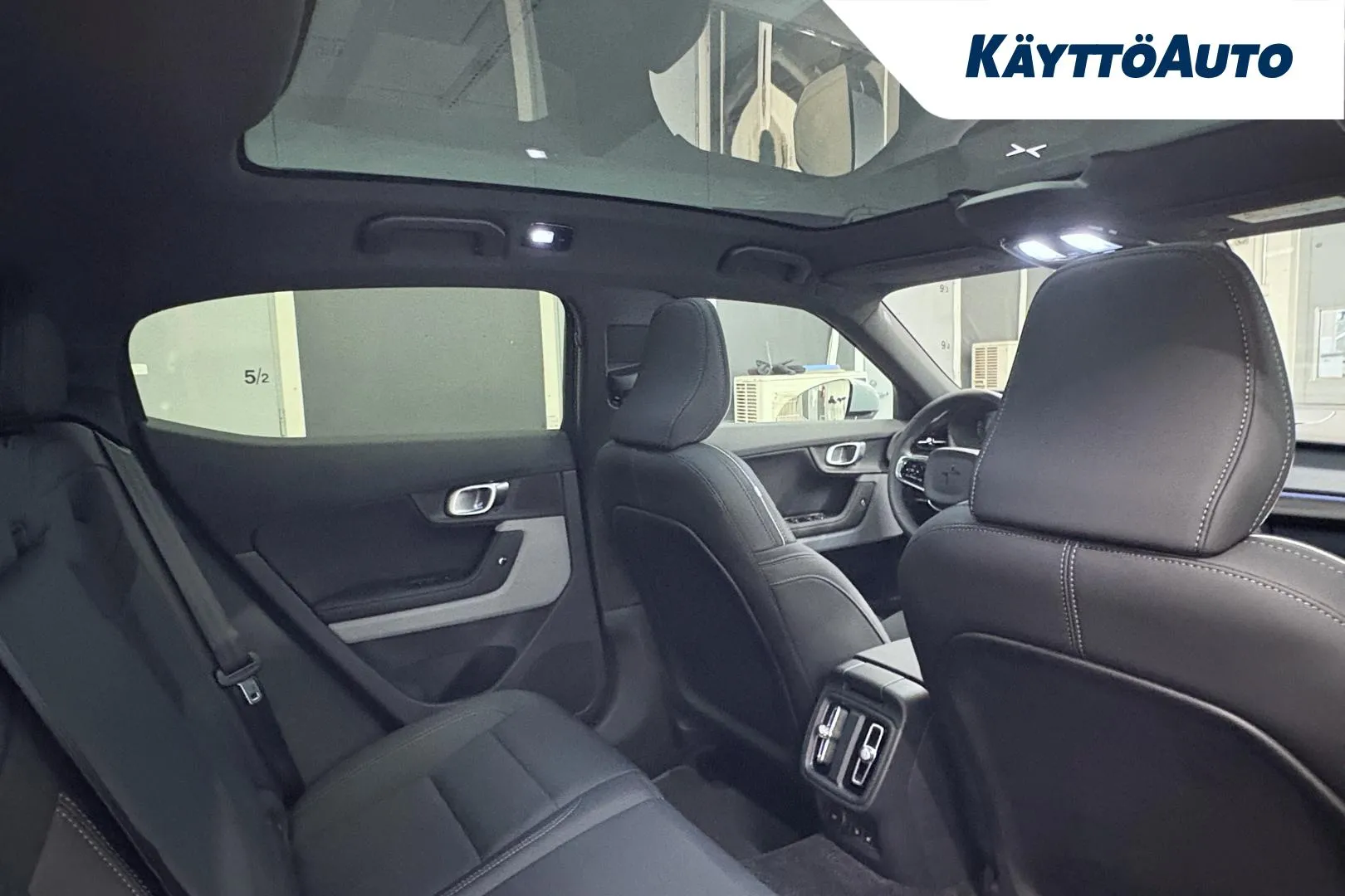 Polestar 2 LTO-636 carousel image