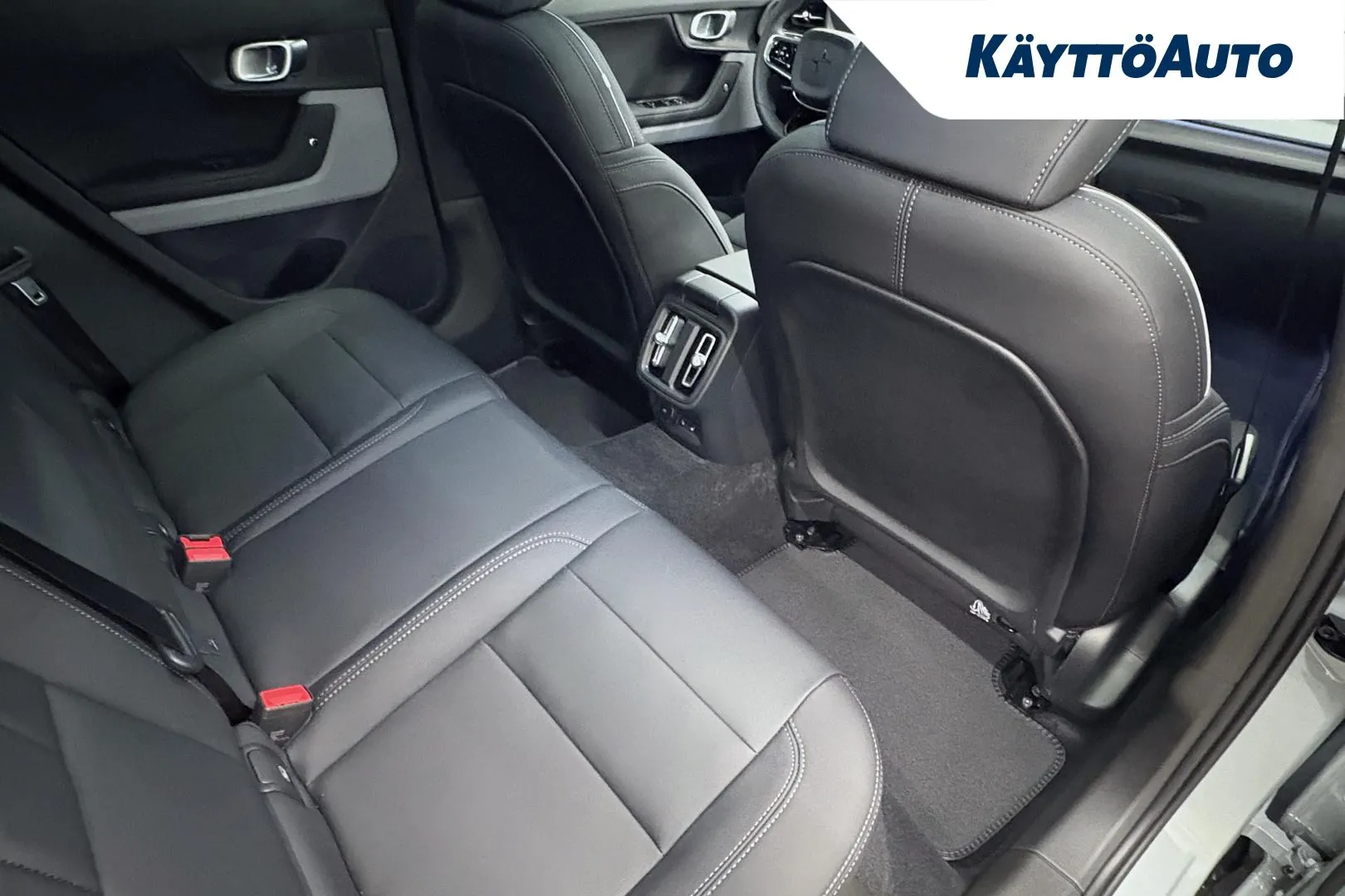 Polestar 2 LTO-636 carousel image