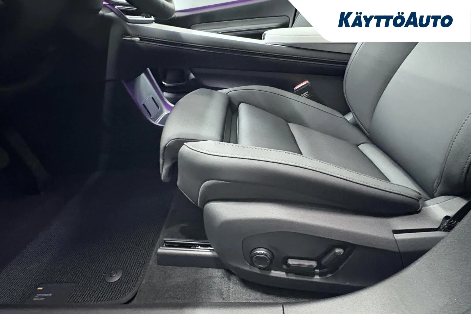 Polestar 4 MRO-785 carousel image