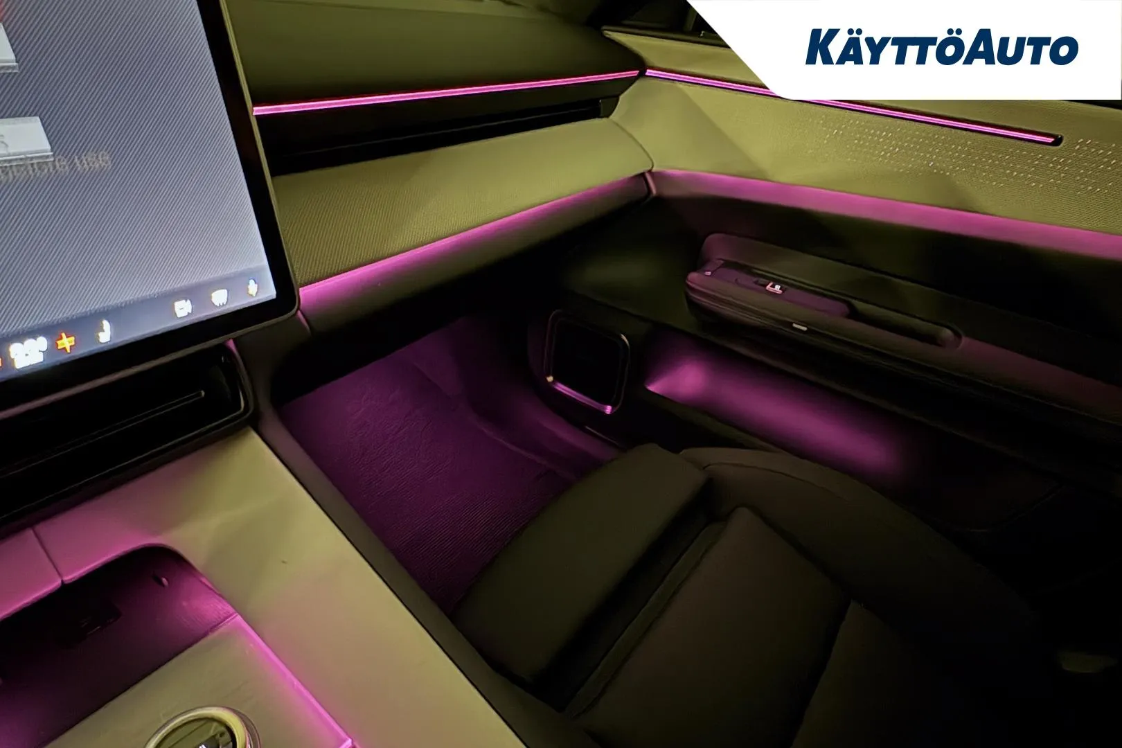 Polestar 4 MRO-785 carousel image