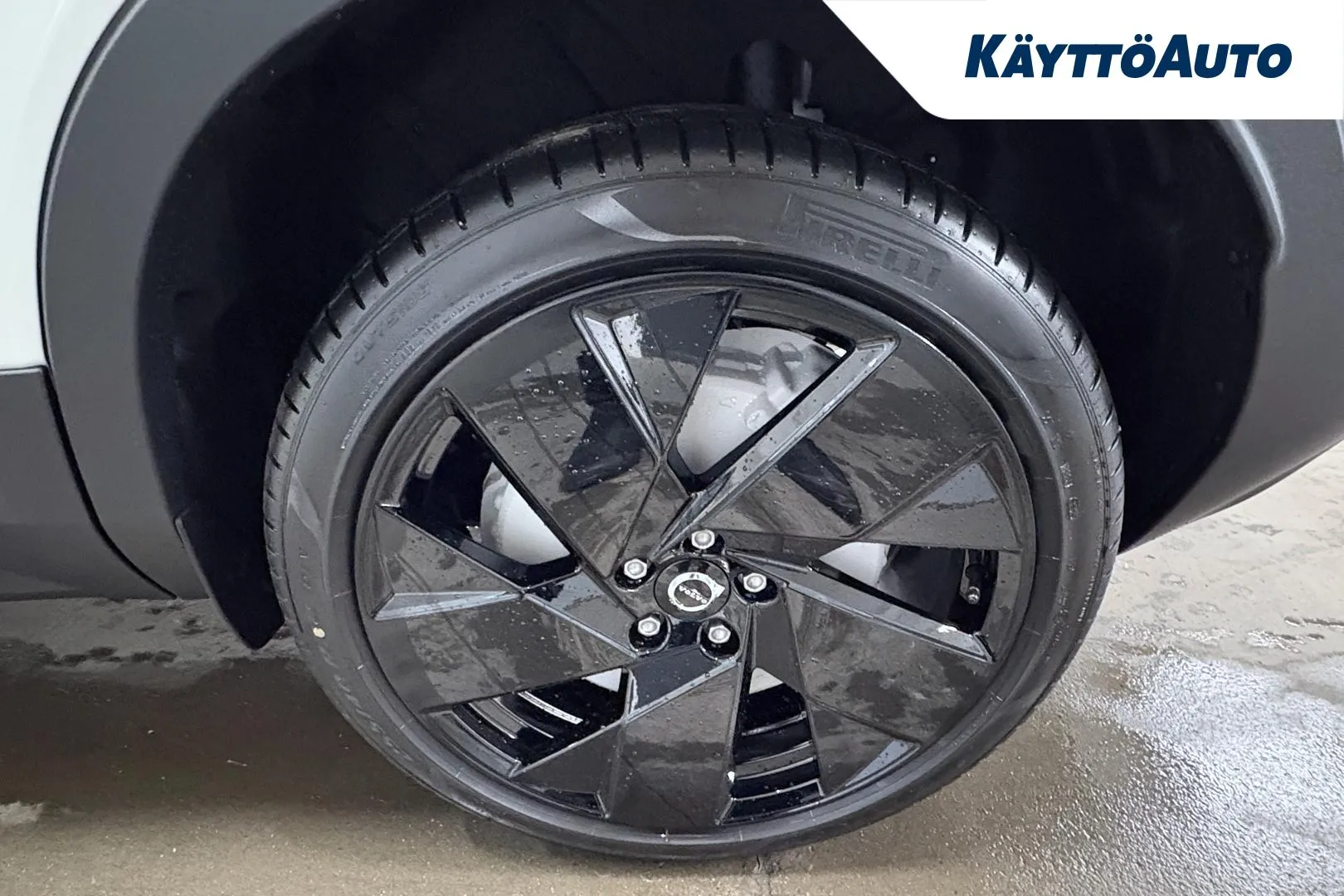 Volvo EC40 MRT-724 carousel image