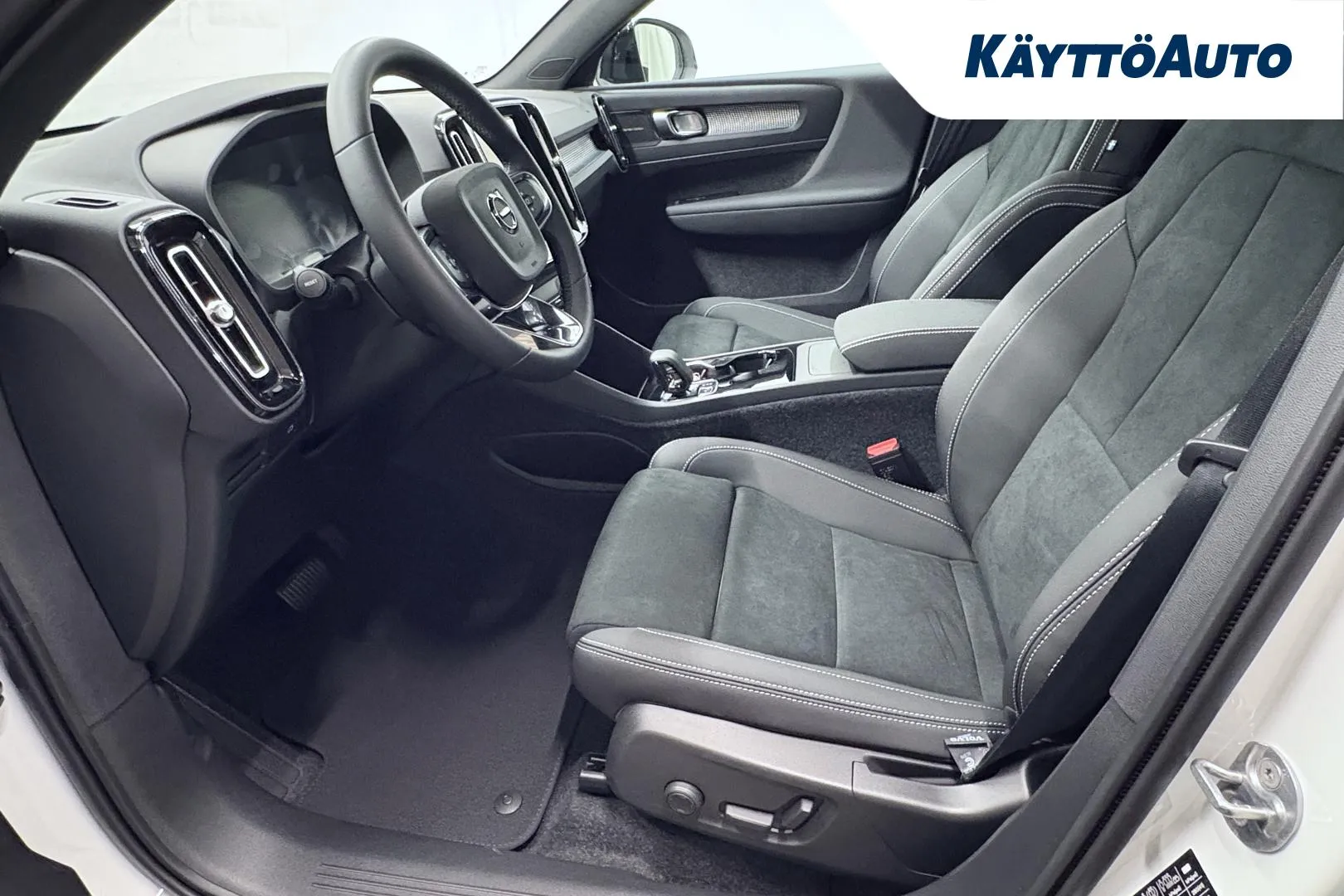 Volvo EC40 MRT-724 carousel image