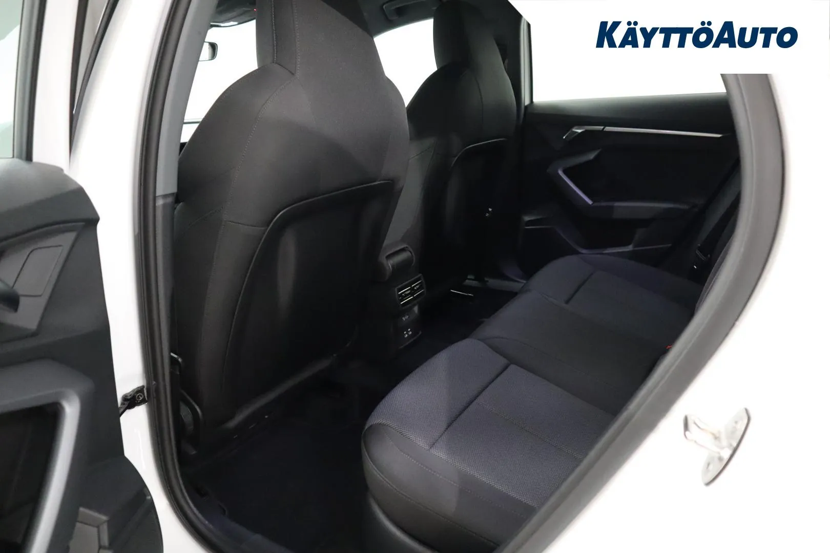 Audi A3 JNN-461 carousel image